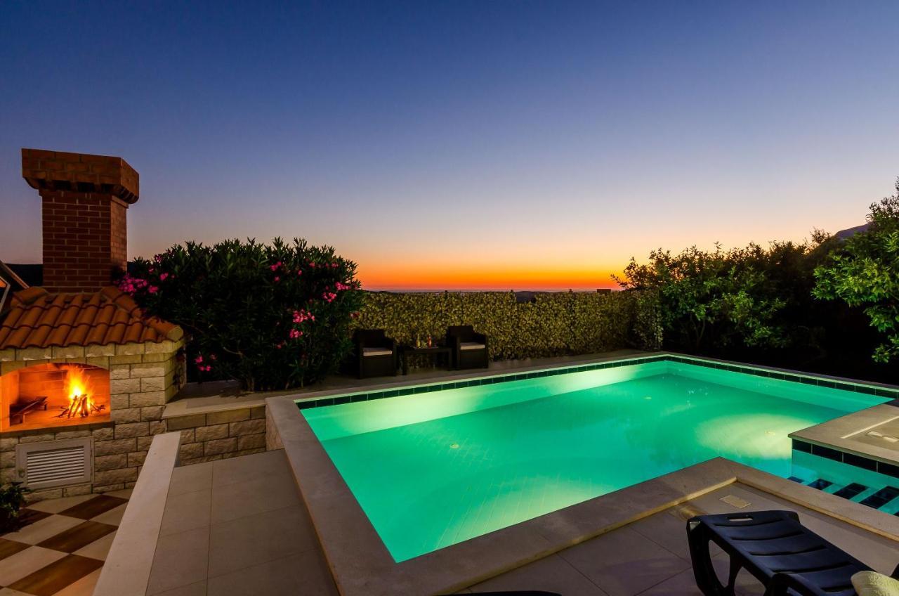 Villa Mateo with Private Pool Gruda Esterno foto